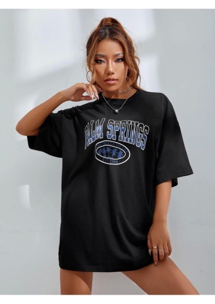 Kadın Siyah Oversize Palm Springs Baskılı T-Shirt modelleri