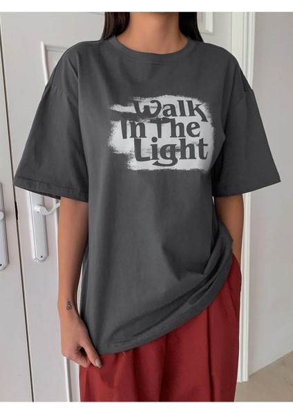 Füme Walk In The Light Baskılı Oversize T-Shirt