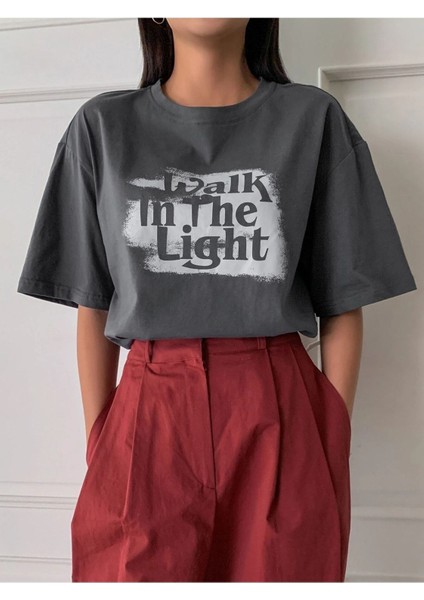Füme Walk In The Light Baskılı Oversize T-Shirt