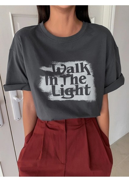 Füme Walk In The Light Baskılı Oversize T-Shirt