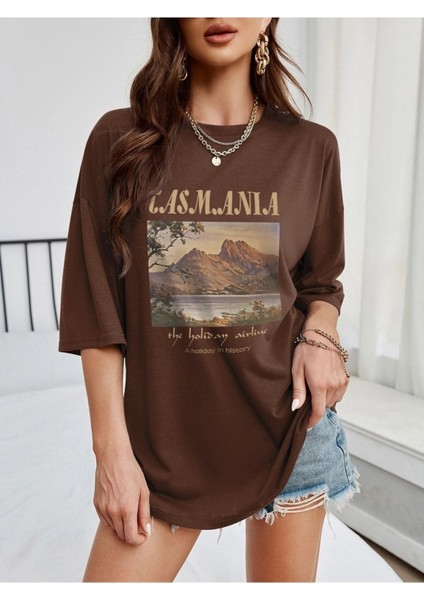 Tasmania Baskılı Kadın Oversize Kahverengi T-Shirt fiyatları