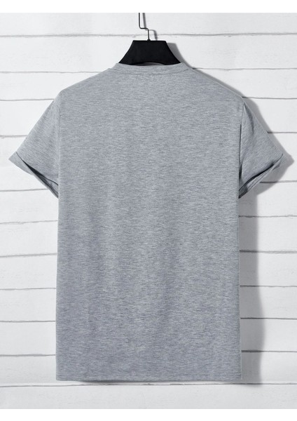 Unisex Minimal Shark Baskılı T-Shirt fiyatları