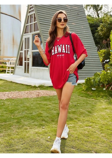 Hawaıı Baskılı Kadın Oversize Kırmızı Salas T-Shirt Boyfriend fırsatları