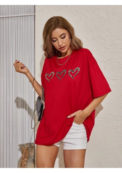 Three Hearts Baskılı Kadın Oversize Kırmızı Salaş T-Shirt Boyfriend fiyatları