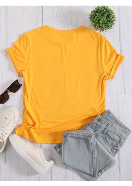 Kadın Sarı Oversize T-Shirt Kalp Baskılı modelleri