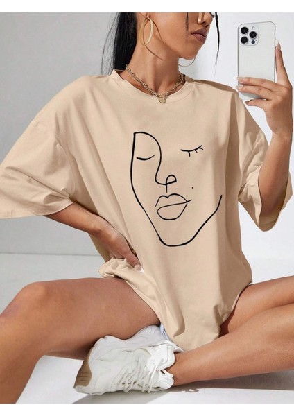 Face Baskılı Kadın Oversize Salaş T-Shirt Boyfriend