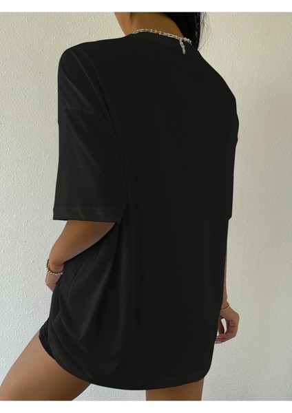 Bustonn Baskılı Siyah Oversize T-Shirt Salaş Boyfirend modelleri