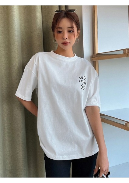 We Love Baskılı Oversize T-Shirt fırsatları