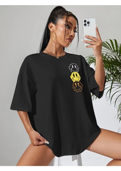 Smile Baskılı Kadın Oversize Salaş T-Shirt Boyfirend modelleri