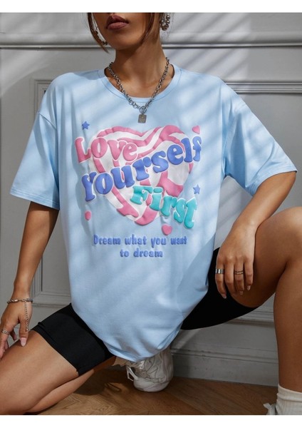 Love Yourself Baskılı Bebek Mavisi Oversize T-Shirt Salaş Boyfirend fırsatları