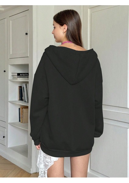 V-Yaka Kapüşonlu Basic Kol Baskılı Oversize Swetshirt modelleri