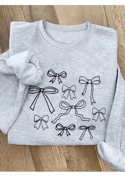 Kurdele Baskılı Kadın Oversiz Gri Sweatshirt