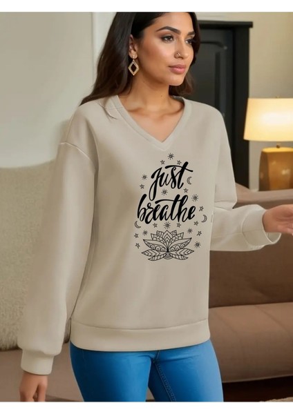 Unisex V-Yaka Bej Kadın Oversize Sweatshirt Unisex modelleri