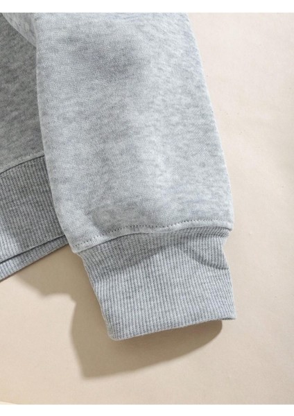 Kadın Baskılı Oversize Sıfır Yaka Sweatshirt modelleri