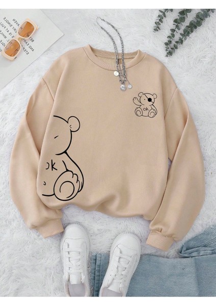 Kadın Ayıcık Baskılı Oversize Sweatshirt