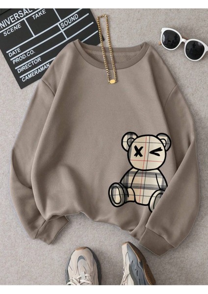 Kadın Siyah Kırmızı Kelebek Baskılı Sweatshirt