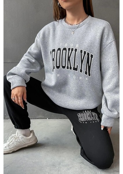 Brookyn Baskılı Sweat Eşofman Takım fırsatları