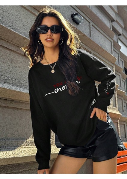 Kalp Detaylı Baskılı Kadın Oversize Siyah Sweatshirt