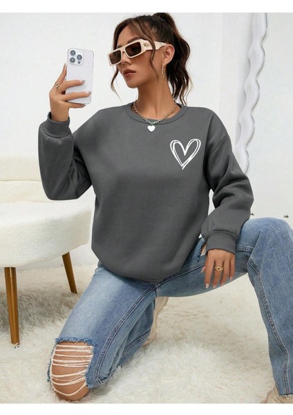 Kalp Baskılı Oversize Sıfır Yaka Sweatshirt