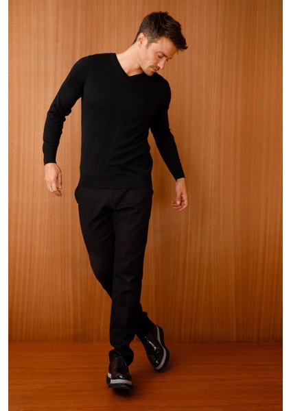 Erkek Basic V Yaka Ince Triko Kazak Siyah fiyatları