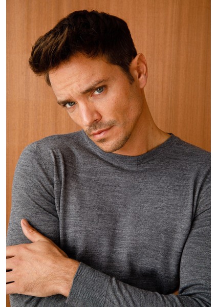 Erkek Basic Sıfıryaka Ince Triko Kazak Füme