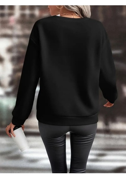 Kalp Baskılı Oversize Sıfır Yaka Sweatshirt fiyatları