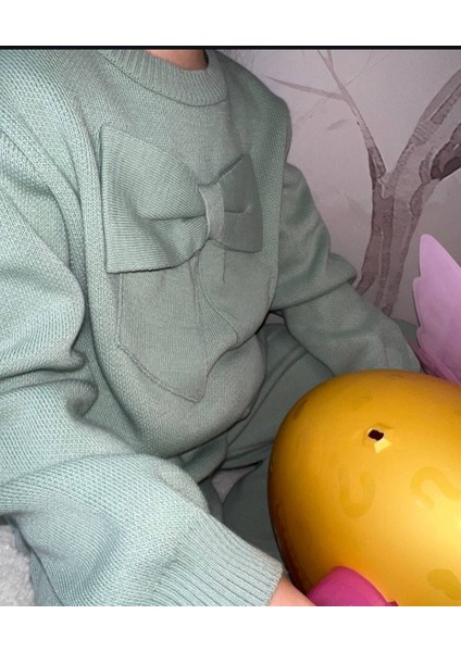 Kız Fiyonk Detaylı Yeşil Triko Takım fırsatları