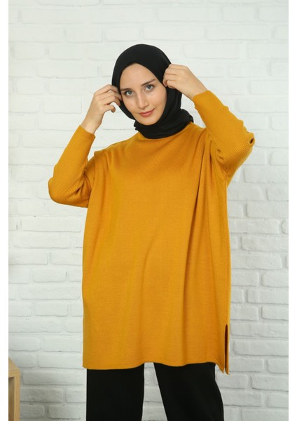 Yanları Yırtmaçlı Triko Tunik
