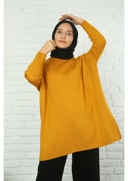 Yanları Yırtmaçlı Triko Tunik