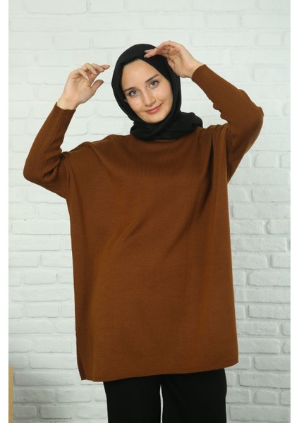 Yanları Yırtmaçlı Triko Tunik