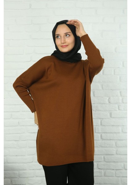 Yanları Yırtmaçlı Triko Tunik