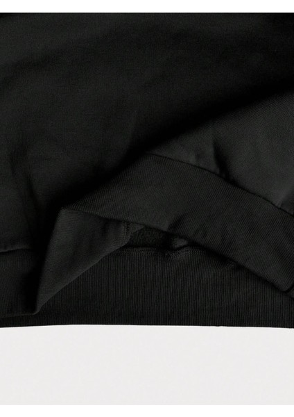 V-Yaka Kapüşonlu Basic Kol Baskılı Oversize Swetshirt fırsatları