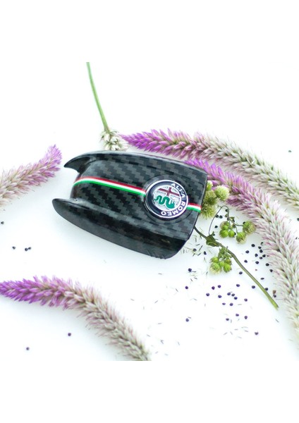 Minik Üç Renkli-A Alfa Romeo Giulia Stelvio Araba Anahtarı Koruyucu Kapak Için Karbon Fiber Anahtar Kabuk 3D Anahtarlık (Yurt Dışından)