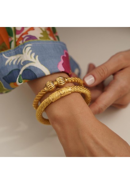 22 Ayar Otantik Gate Mini Burgu Altın Kelepçe modelleri