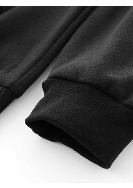 Siyah Osaka Basklı Kapüşonlu Oversize Sweatshirt fırsatları