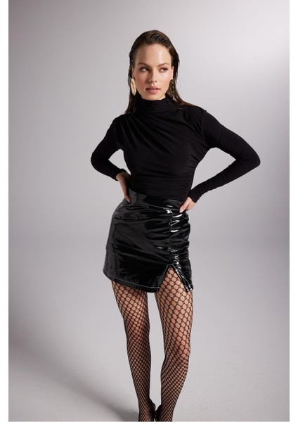 Yırtmaçlı Astarlı Rugan Mini Bria Etek Siyah