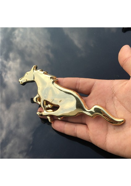 Çıkartma-Altın 3D 15.5cm Koşan At Logosu Metal Araba Sticker Çamurluk Rozeti Krom Etiket Araç Stili Ford Mustrng Ferrari Araba Penceresi Için (Yurt Dışından)