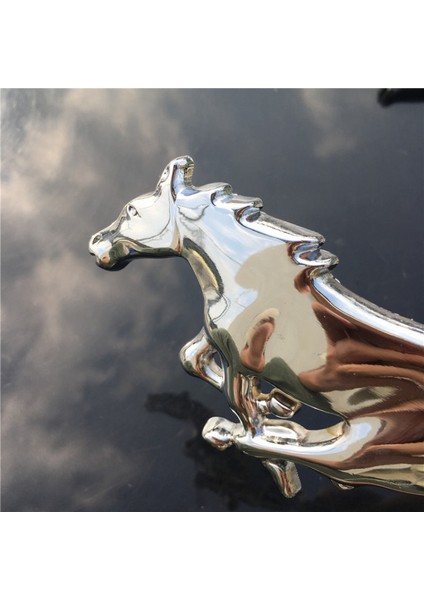 Çıkartma-Gümüş 3D 15.5cm Koşan At Logosu Metal Araba Sticker Çamurluk Rozeti Krom Etiket Araç Stili Ford Mustrng Ferrari Araba Penceresi Için (Yurt Dışından) fırsatları