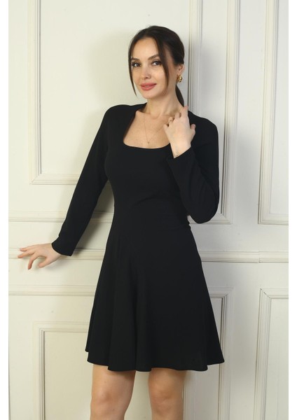 Kadın U Yaka Kısa Krep Elbise fiyatları