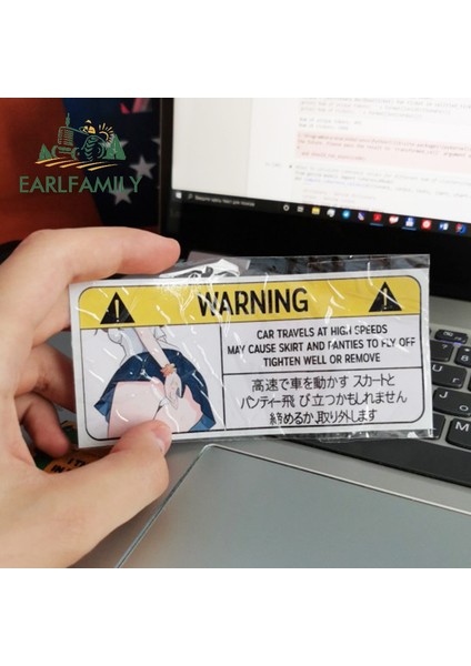 13CM Earlfamıly Komik Araba Stickerı Külot Uyarı Bakış Tokat Çıkartma Anime Vinil Jdm Pencere Duvar Stickerları (Yurt Dışından) modelleri