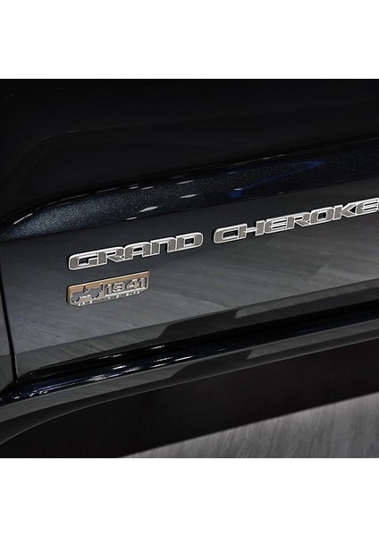 Turuncu Jeep Grand Cherokee Wrangler Renegade Patriot Aksesuarları 3D Metal Araba Stickerı (Yurt Dışından) fırsatları