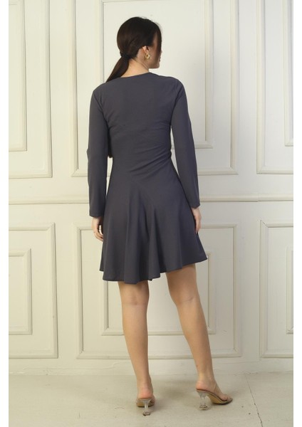 Kadın U Yaka Kısa Krep Elbise fırsatları