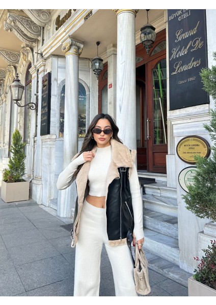 Içi Kürklü Kemer Detay Kadın Deri Yelek modelleri