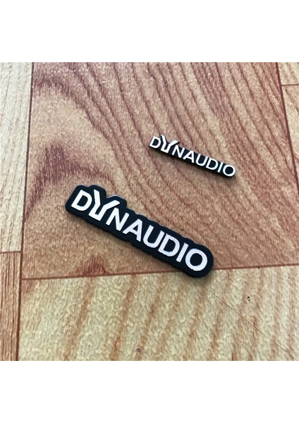 Büyük Beden cc Yeni Beetle Için 4x Dynaudıo Hoparlör Alüminyum 3D Sticker Trumpet Horn Ses Harf Sticker Araba Stilendirme (Yurt Dışından)