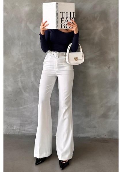 Beyaz Ispanyol Paça Kadın Kumaş Pantolon MG2303