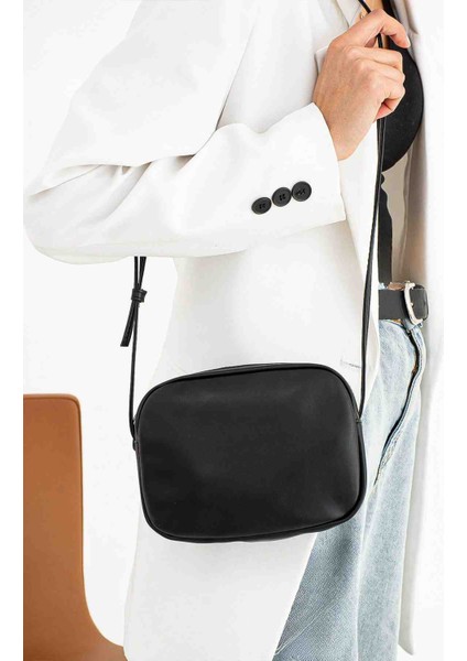 Urban Style Askılı Çapraz Kullanıma Uygun Omuz Çantası