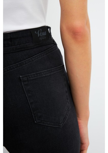 Wanda Kemer Detaylı Black Wide Leg Jean Pantolon - Black fiyatları