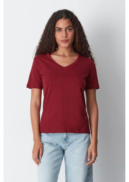 %100 Pamuk Süper Kalite Bordo V Yaka Kadın Basic Tişört Örme Pamuk Penye T-Shirt fiyatları