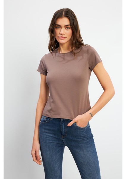 Rachel Bisiklet Yaka Slim Fit Basic Tişört - Vizon