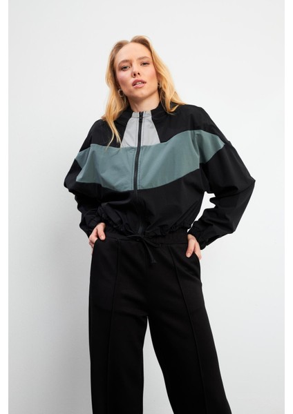 Lilian Kapüşonlu Fermuarlı Paraşüt Sweatshirt - Siyah